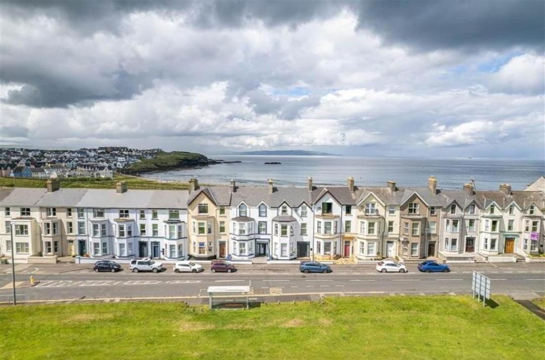 Апартаменты 5 Dunluce Park - Portrush By The Sea Экстерьер фото
